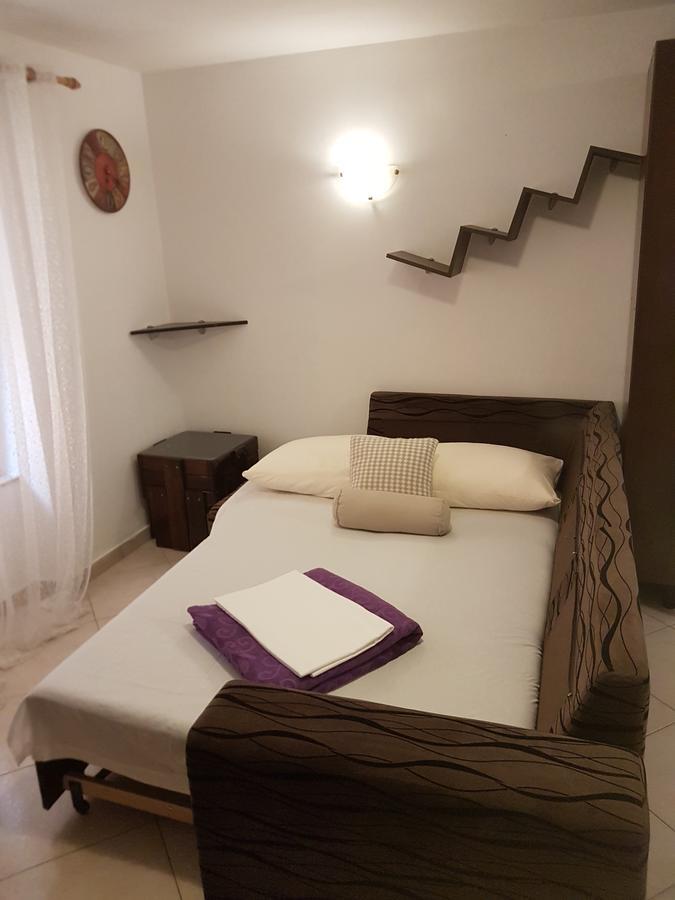 Apartment Varos ซาดาร์ ภายนอก รูปภาพ